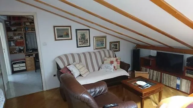 Lovely Place For Holiday Porec Apartment